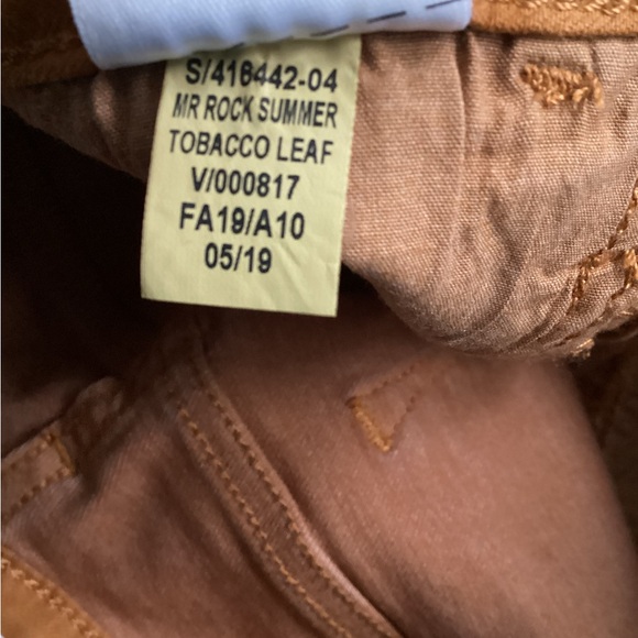 Old Navy Rockstar Super Skinny Jeans - Picture 6 of 6